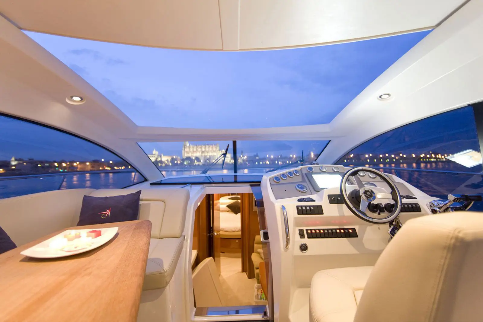 Jeanneau Prestige 38S - Image 3